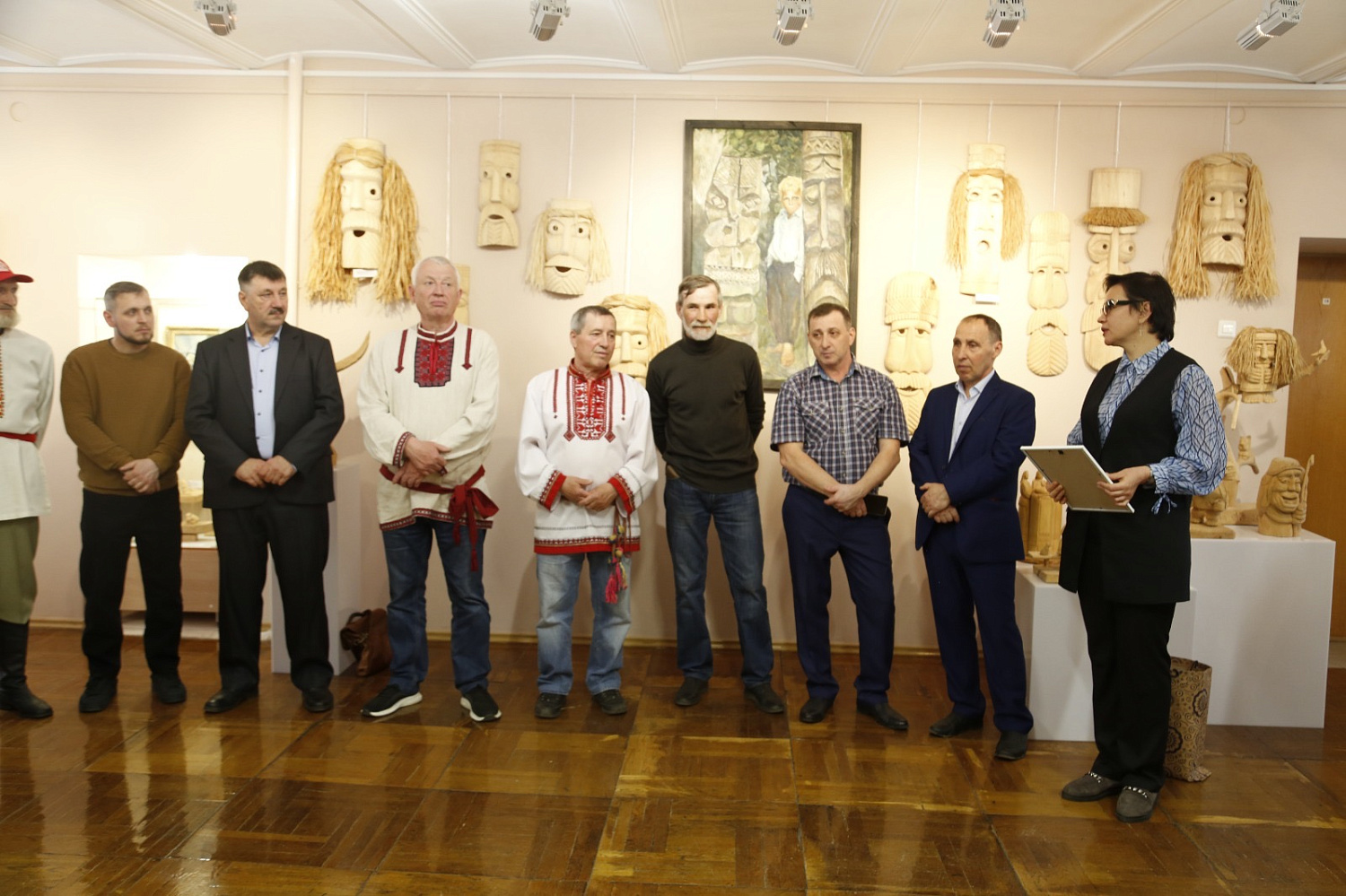 Республиканский Дом народного творчества поздравил Союз тавлинских мастеров резьбы по дереву «Эрьмезь» с 25-летием основания организации