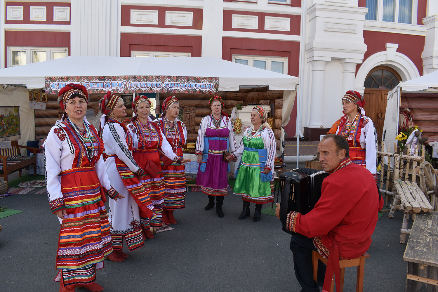 «Творческие деревни» на молодежном марафоне творчества «Мы вместе!»