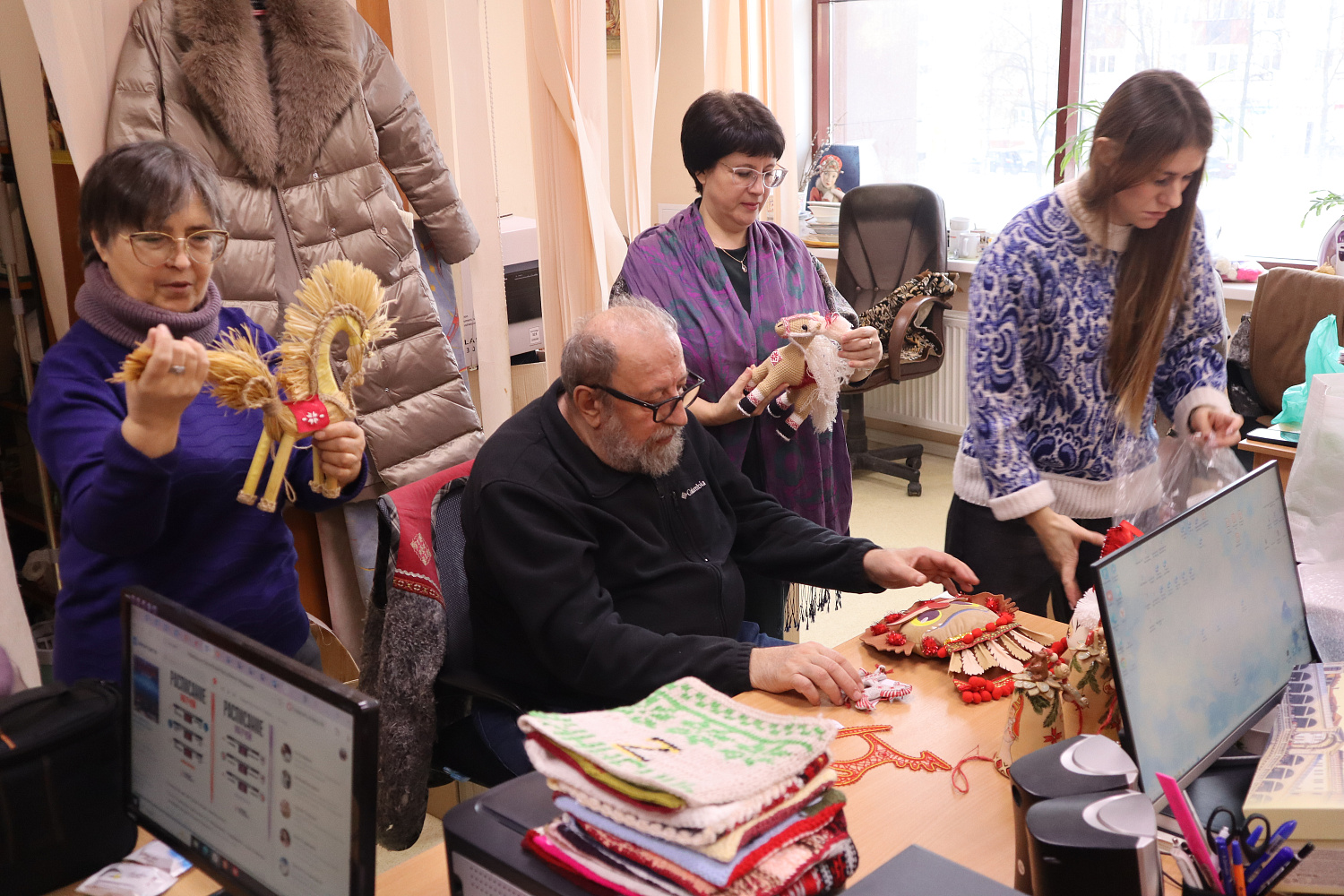 Подведение итогов Межрегионального конкурса новогодней этно-игрушки 
